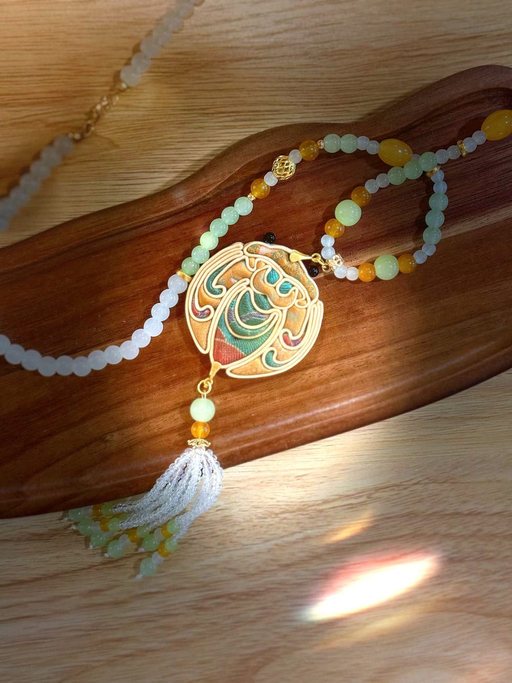 金蝉项链盘扣作品